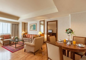 One Bedroom Grand Suite Apartment in the city center (G2) in Bangkok