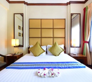 White Orchid Inn 