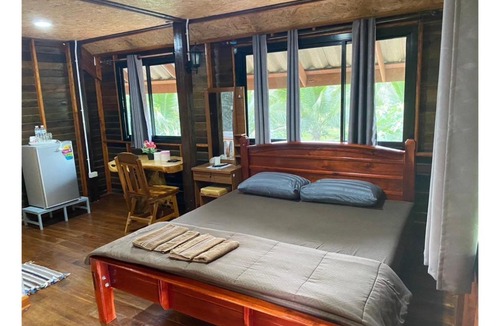 Khuan Khanun House | กำนันมี่การ์เด้นโฮม Kamnanmee Gardenhome