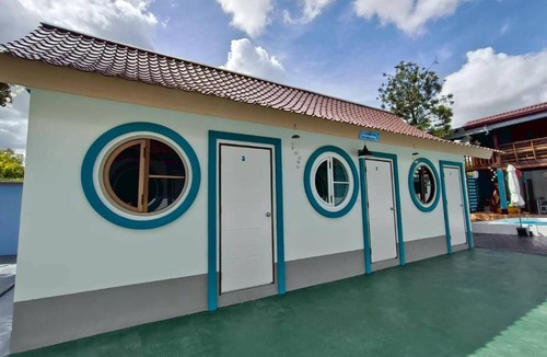 Si Racha House | บุญหยู พูลรีสอร์ท - BoonYu Pool Resort