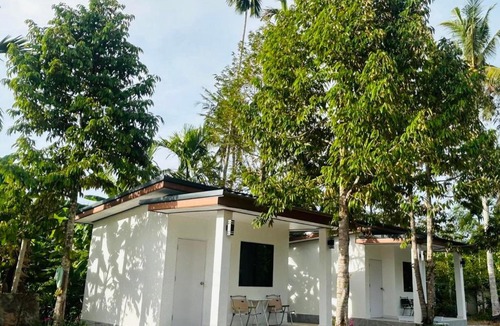 Chumphon Resort | บ้านวาดีวิลล่า - Baan Vadee Villa