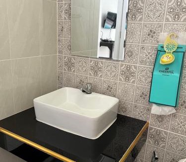 Ongkharak Hotel | ปะป๊า Pool Villa องครักษ์