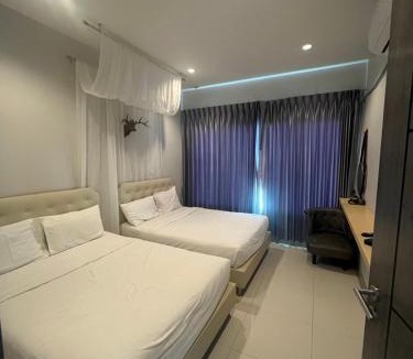 Cha-am Villa | พูลวิลล่า ชะอำ บ้านริมภู