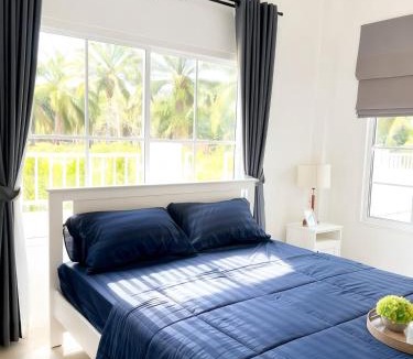 Tha Chana House | เอกสิริ รีสอร์ต