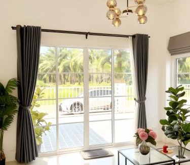 Tha Chana House | เอกสิริ รีสอร์ต