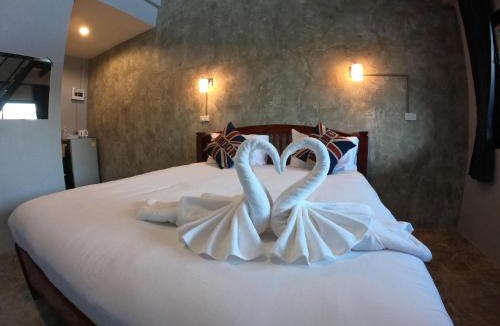 Samut Sakhon Hotel | โรงแรมบีคูลบูทีค