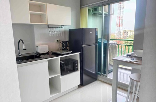 North Pattaya Condo | 1-bedroom side sea view 5mins to terminal 21 and Pattaya beach free wifi