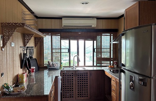 Na Chom Thian Condo | 180 sqm, 3 bedroom condo with amazing oceanfront view!