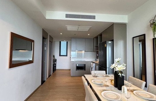Pratumnak Hill Apartment | 2 Bed Room Luxury I Stunning Sea View & Bath Tub