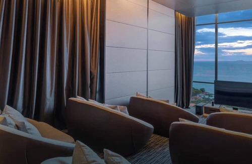 Pratumnak Hill Apartment | 2 Bed Room Sea View Luxury Unit - Beachfront Unit