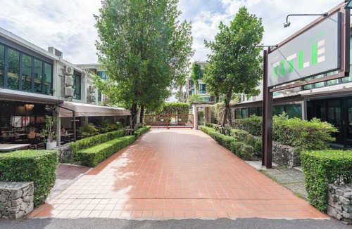 Kathu Apartment | 2BR Condo w/Pool & Gym/Resort Facilities #C262