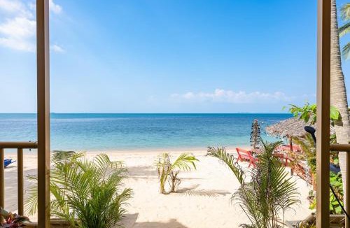 Bang Po House | 2P Glamping #2 - Beachfront Tent