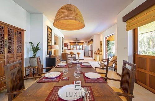 Nong Kae Villa | 5 Bedroom Bali Style Mansion (WL2)