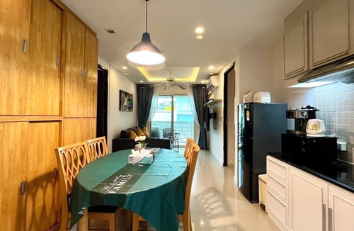 Patong Apartment | 6-19 - 2 Bdr Condo with Balcony and shared Pool