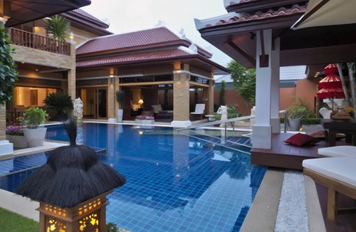 Pattaya Bay Villa | 7 Bedrooms Villa with Private Pool in Pattaya *LUXURY*