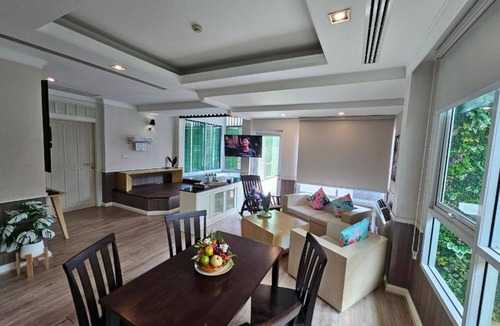 Chumphon Hotel | A-Te Chumphon Hotel