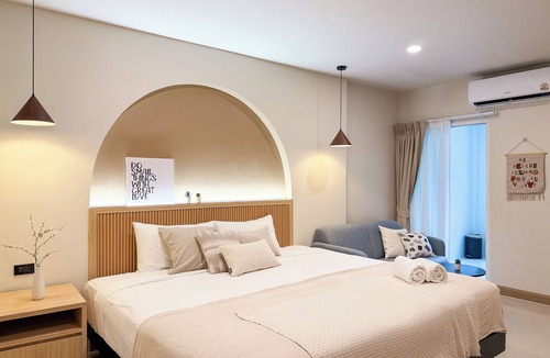 Bang Tao Hotel | Abundant Eco Hostel