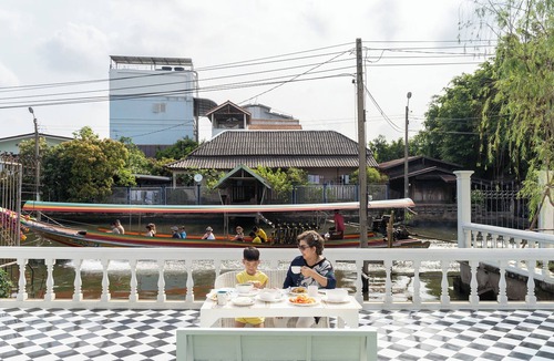 Phasi Charoen Villa | Arpo Pool Villa Riverside Bangkok | 3-Bedroom Private Villa Near MRT & Iconsiam
