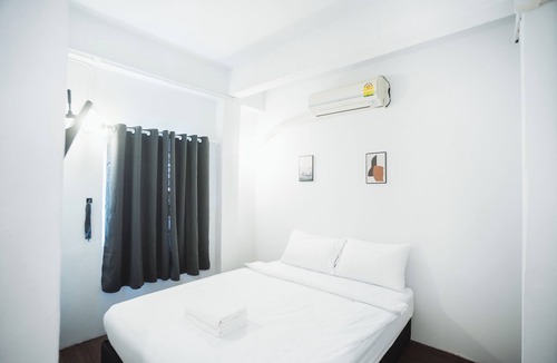 Ban Phan Thom Hotel | AT Pranakorn