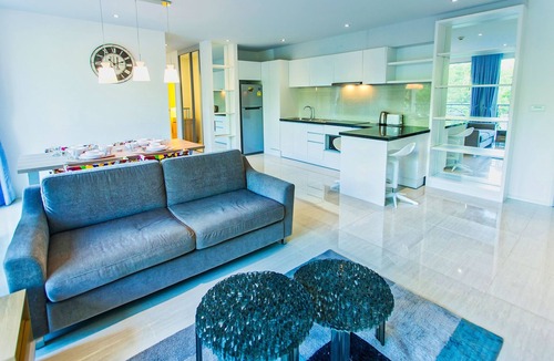 South Pattaya Apartment | Atlantis Residence - Huge Saltwater Waterpark, Gym & Kids Playground - Free Parking