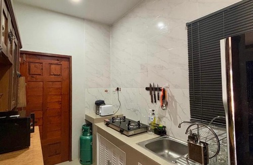 Koh Kaew Apartment | Baan Pranee house Long Beach Koh Lanta