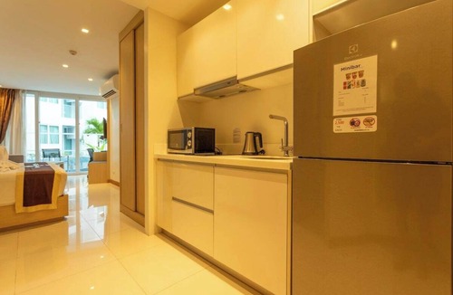 Ban Saiyuan Apartment | Bachfront Seaside Escape Pool Access C109