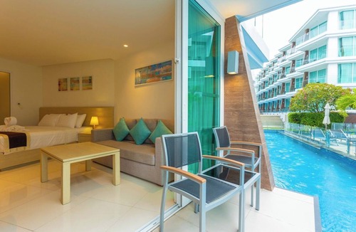 Ban Saiyuan Apartment | Bachfront Seaside Escape Pool Access C109