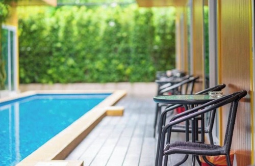 Ratchadaphisek Resort | Bangkok Thailand 1BR W/Pool