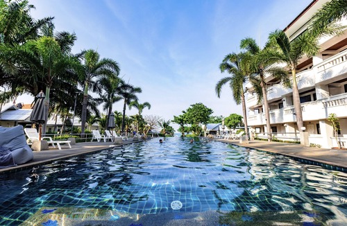 Bophut Hotel | Bay Beach Resort