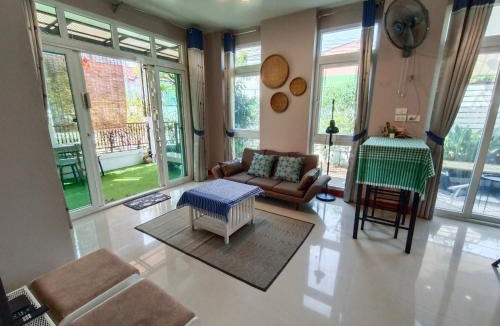 Bang Rak Phatthana Villa | Be Cute Family and Pet Friendly Stay