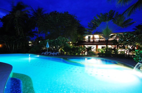 Bang Po Villa | Beachfront Resort: Villa 4-bdr, very spacious, only 20m to the Beach