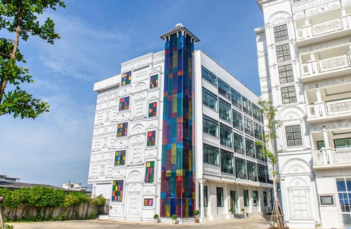 Surat Thani Hotel | Bear & Bird Hotel โรงแรม แบร์ แอนด์ เบิร์ด