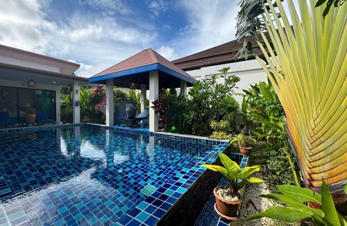 Rawai Villa | Bluebird tropical pool villa 2BR