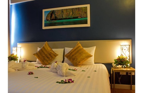Karon Hotel | :) Boutique hotel standard room #08, Karon beach