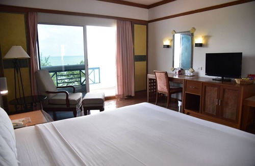 Songkhla Hotel | BP Samila Beach Hotel & Resort