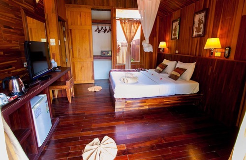 Satun Hotel | Bundhaya Resort Koh Lipe