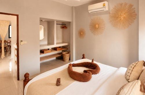 Thong Sala House | Casa Eden - Double King Bed - Peaceful Garden Retreat - 4K SmartTV