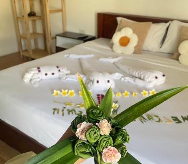 Samut Sakhon Hotel | Chamin Longbeach Bungalow