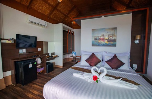Satun Hotel | Chareena Hill Resort - Pattaya Beach Koh Lipe
