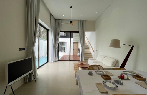 Si Sunthon Villa | Charming 2-bedroom pool villa with AC, WiFi in tranquil Thalang