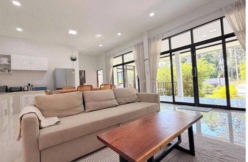 Hin Hong Resort | Charming 3-Bedroom Villa with Rare Outdoor Pool