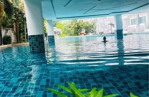 North Pattaya Apartment | Condo 2 Bedrooms 2 Bathrooms 100 walk to the beach