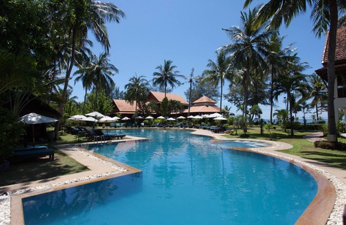 Phongprasan Resort | Coral Hotel Bangsaphan