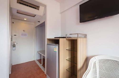 Karon Hotel | @ Cosy standard family room #05 @ Karon Beach
