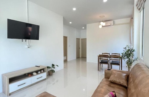 Ko Pha-ngan House | Cozy Forest Home 2 Bed Garden 3 min to Beach