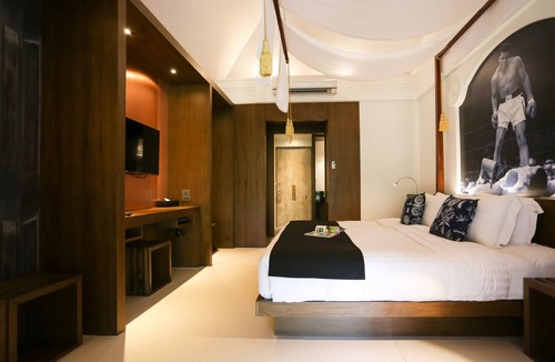 Lamai City Center Resort | Deluxe Balcony Suite 11