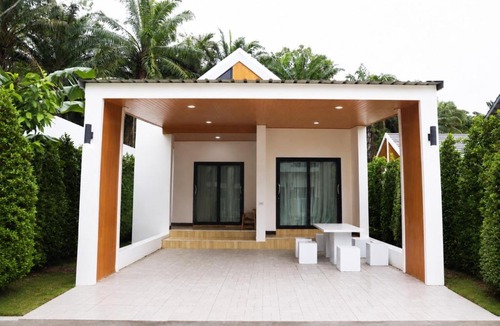 Khlong Thom Hotel | Dinnano
