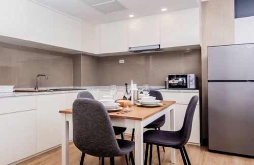 Rawai Apartment | Duplex Liora 1BR Pools|Gym & Shuttle to Nai Harn