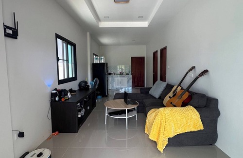 Chalong House | Entire cozy house - near fighter street Ta-Ied