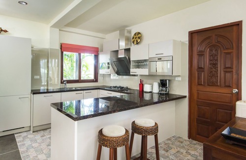 Moo 5 Villa | four bed room deluxe villa in beach resort idyllic samui